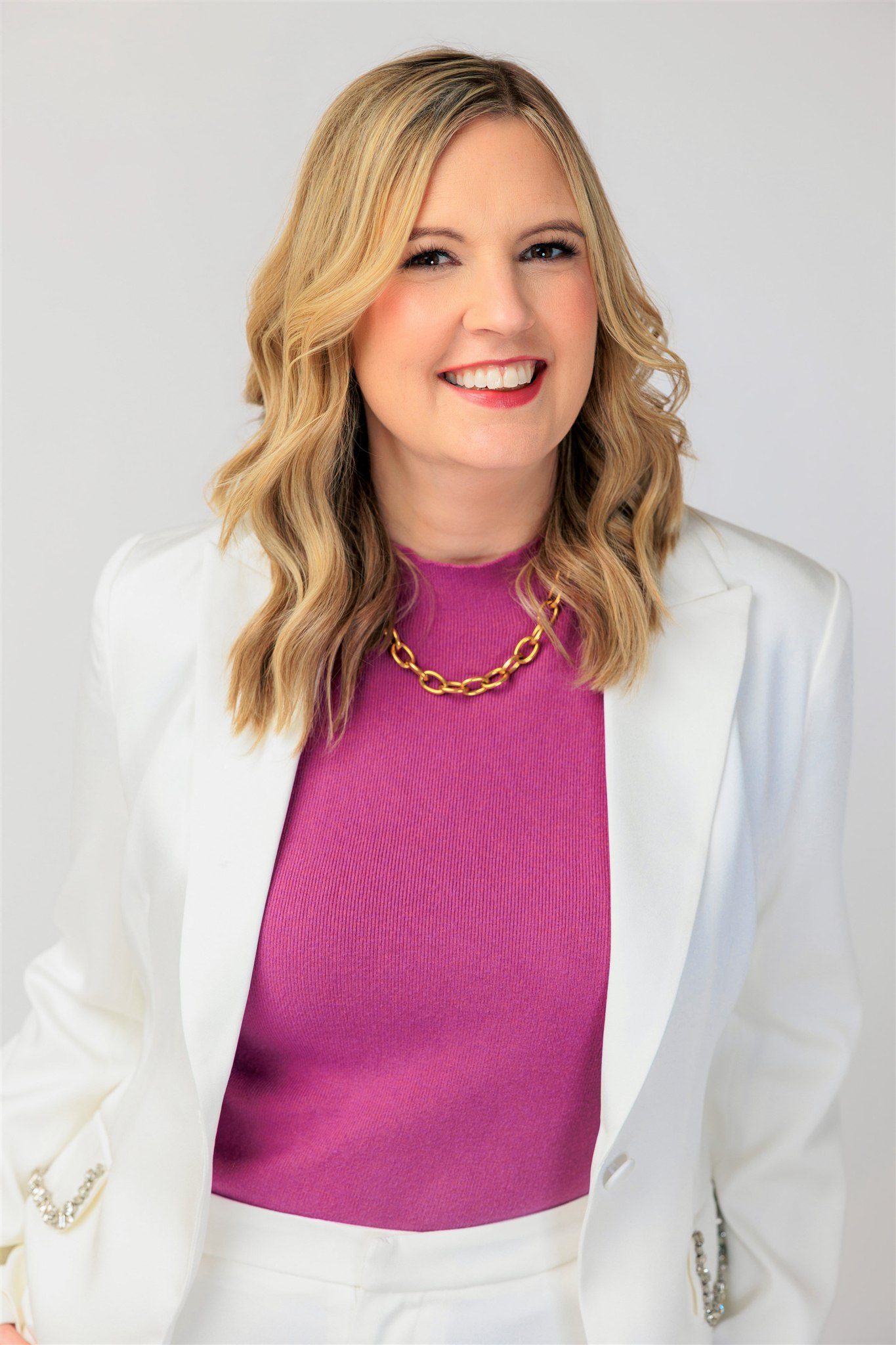 Jamie Trull, CPA and Profit Strategist, offering financial coaching for small business owners. 